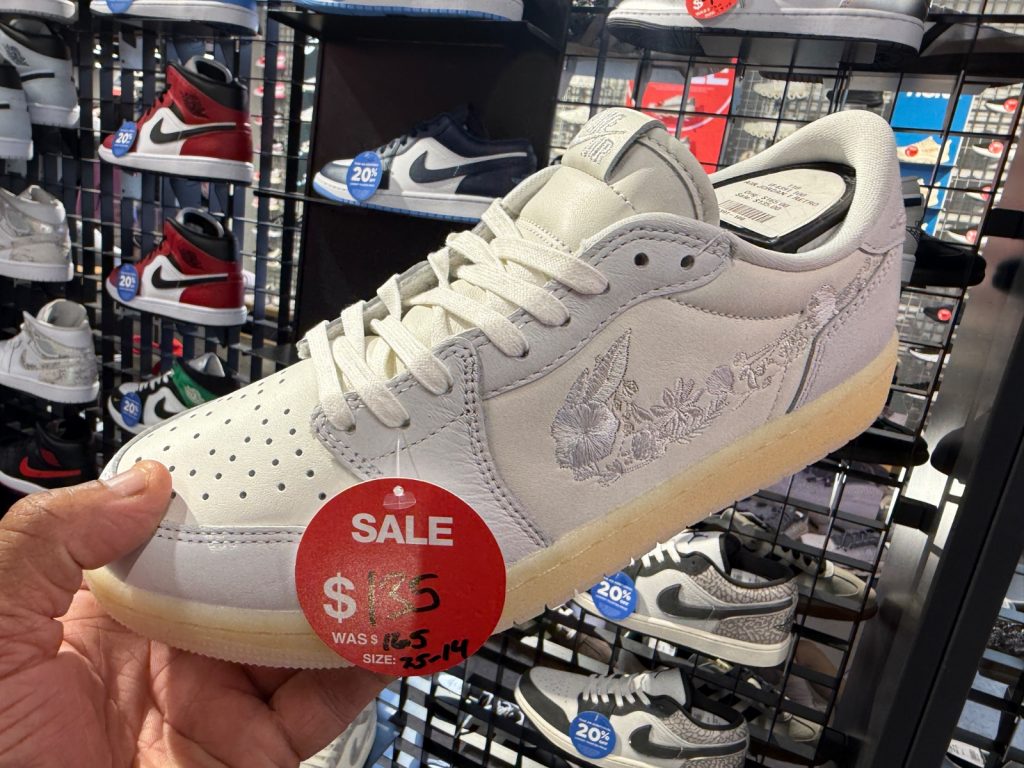 JD Cut the Air Jordan 1 Low OG Rabbit Floral Swoosh