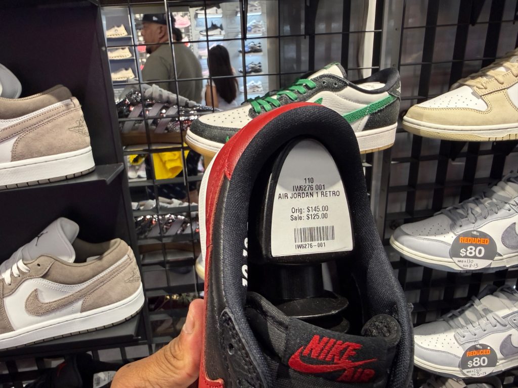 Air Jordan 1 Low OG Banned Drops to $125