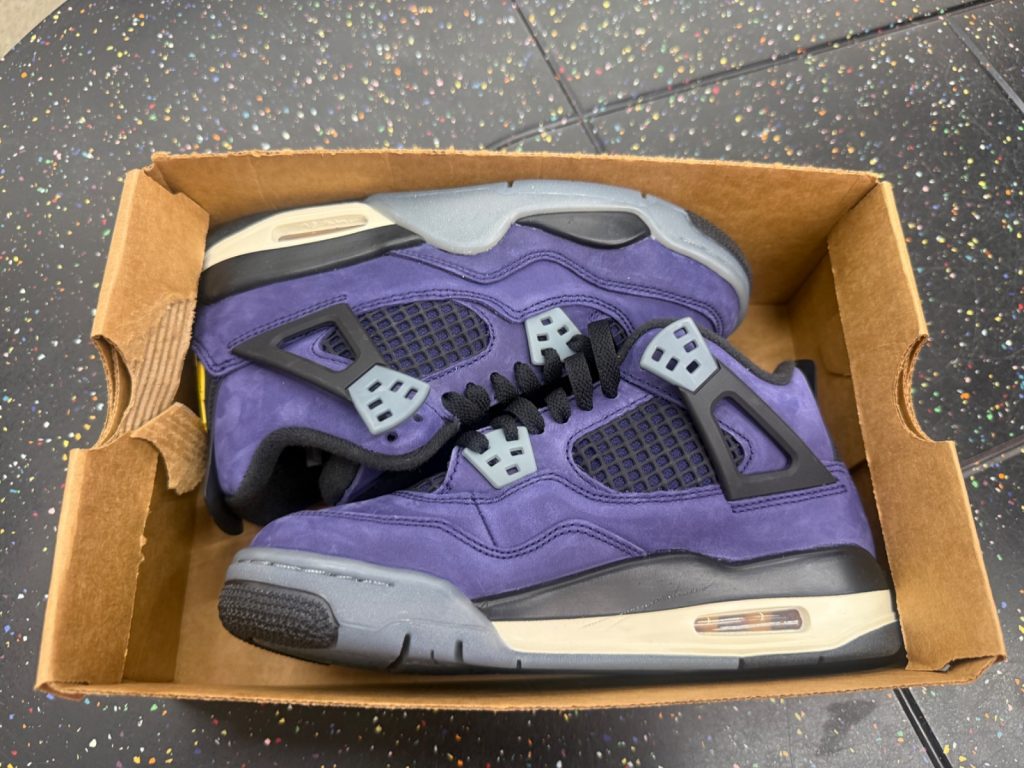 40% Off Air Jordan 4 Retro Lakers GS