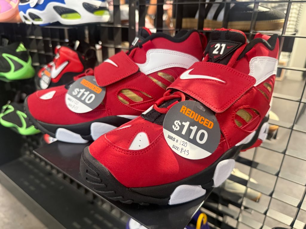 Nike Air Diamond Turf 2 Hits $110 a Few Months Out