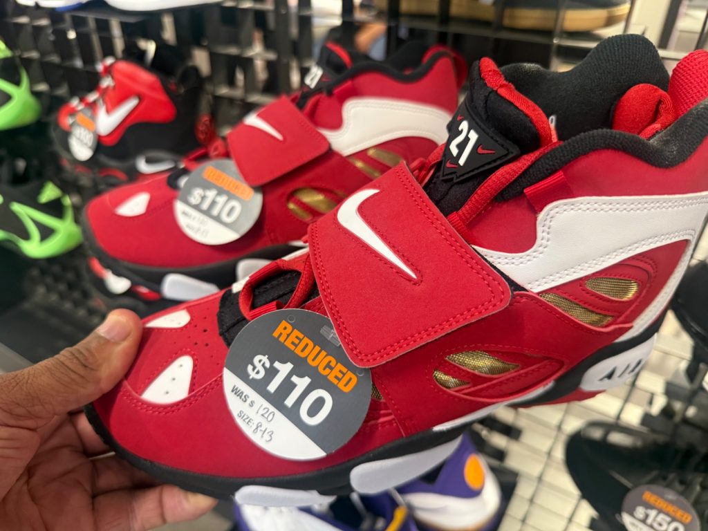 Nike Air Diamond Turf 2 Hits $110 a Few Months Out