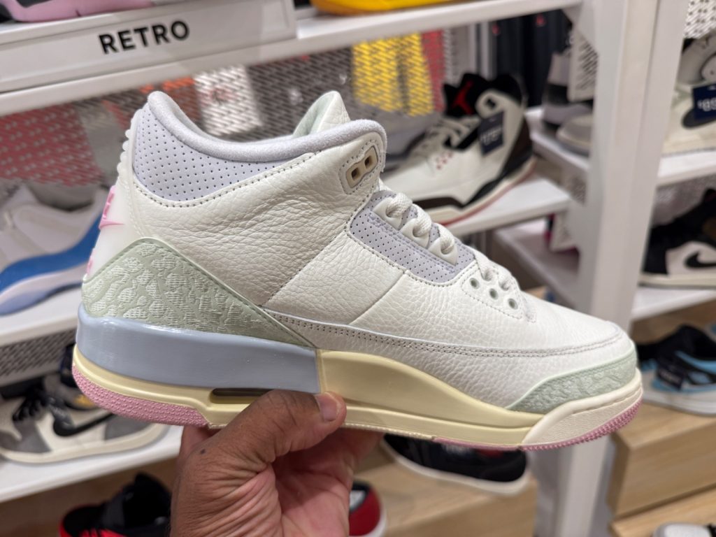 Early Markdown Hits the Air Jordan 3 Spring Is in the Air
