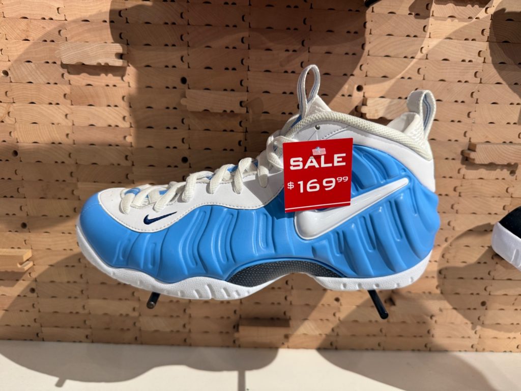 Foamposite Pro University Blue Drops to $169.99