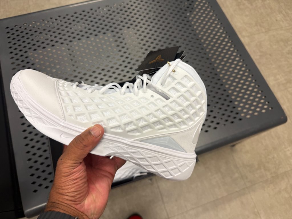 Lowest Price Yet: Nike Kobe 3 Protro Halo