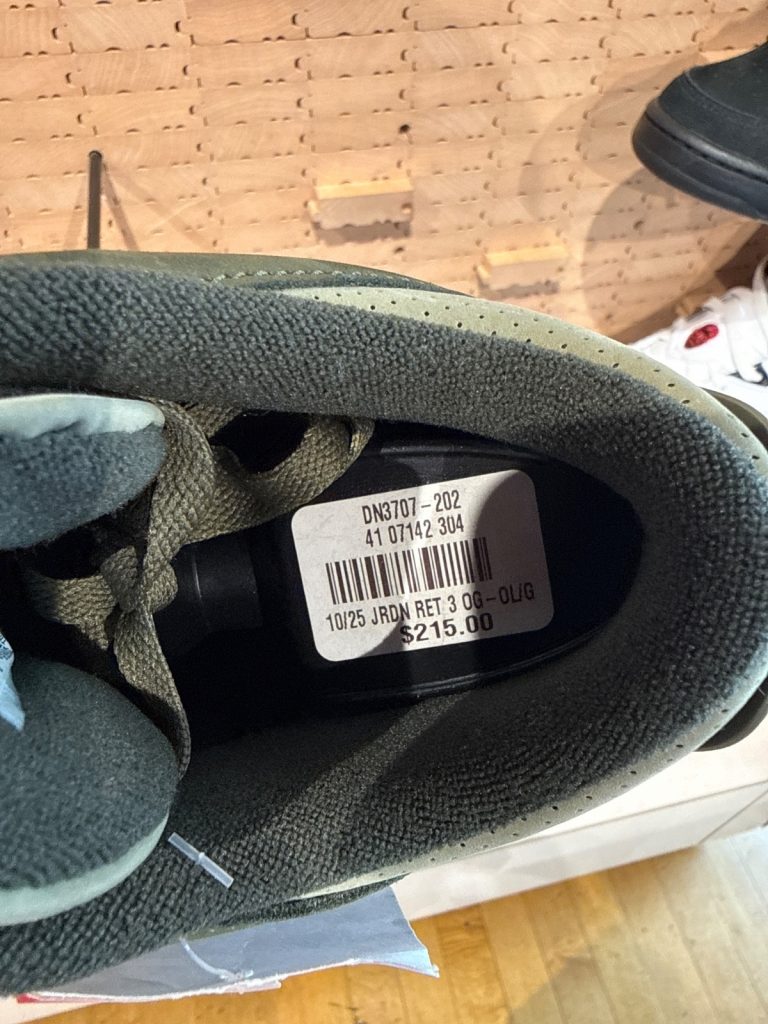 Jordan 3 Retro at Foot Locker — Florida Mall · Big Foot · Jul 29, 2026