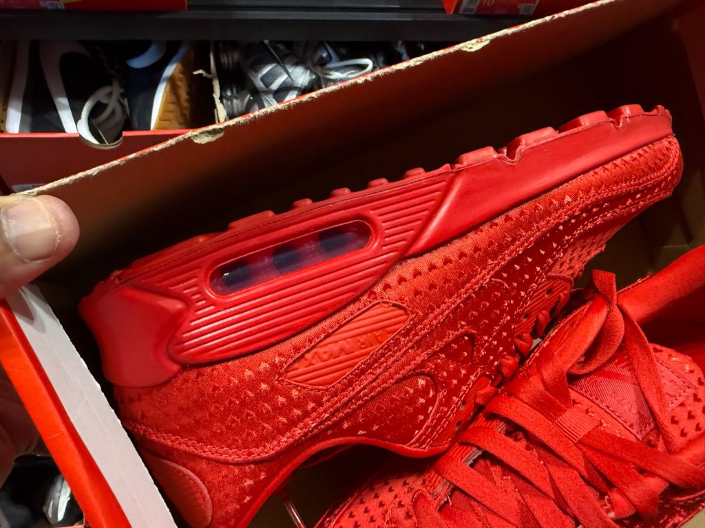 $69 Nike Air Max 90 Valentine’s Day University Red
