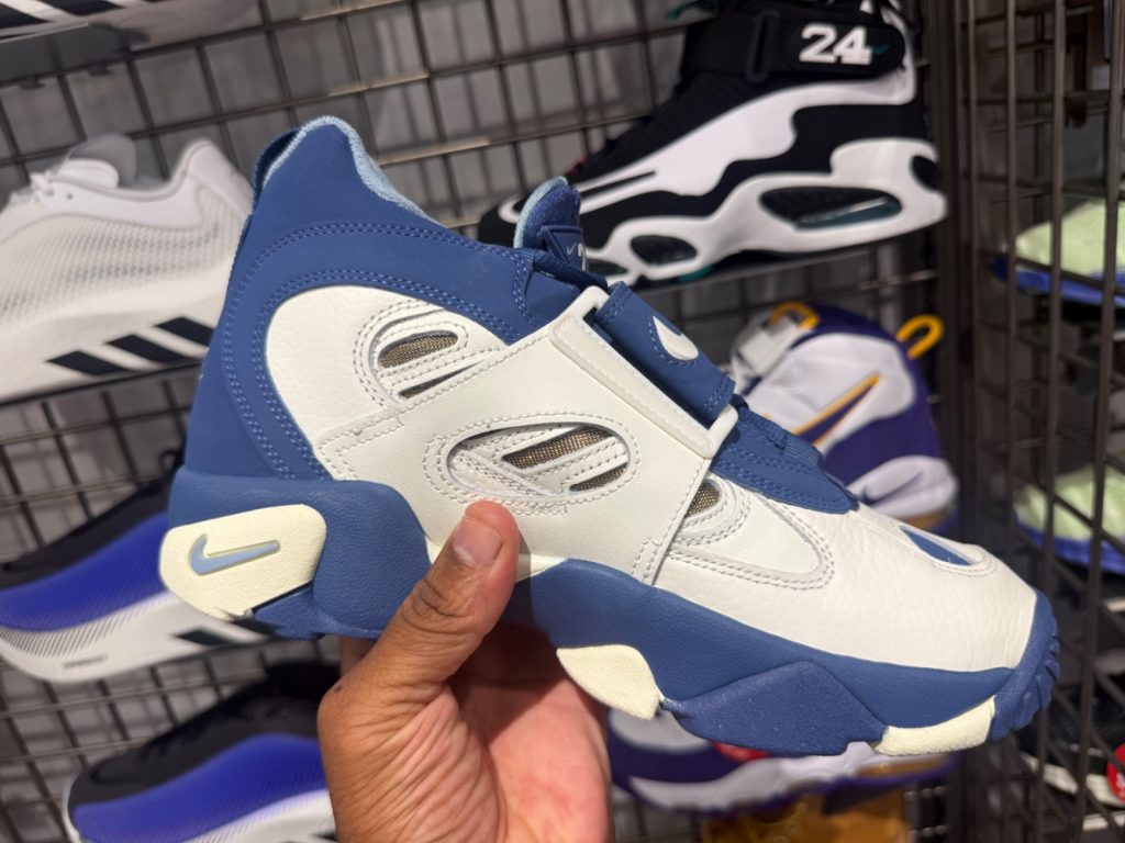90s Classic: Nike Air Diamond Turf Drops to $130