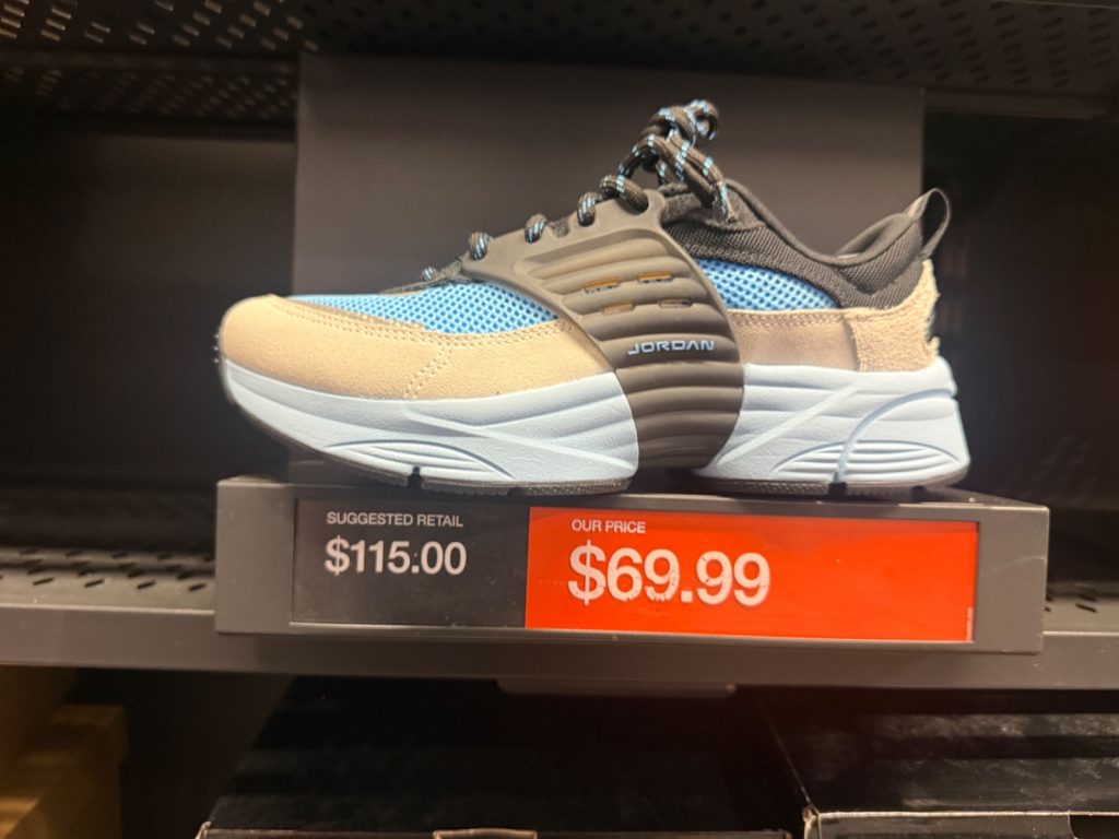 $69.99 UNC Jordan Trunner O/S Hits Vineland Outlet