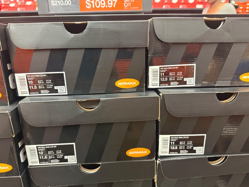 All-Black Air Max Dn8 SP Drops to $109.97 Plus 30% Off