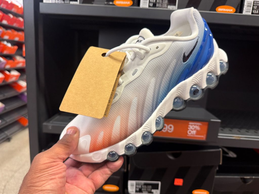 Nike Air Max DN8 Drops to $99.99 Plus Extra 30% Off