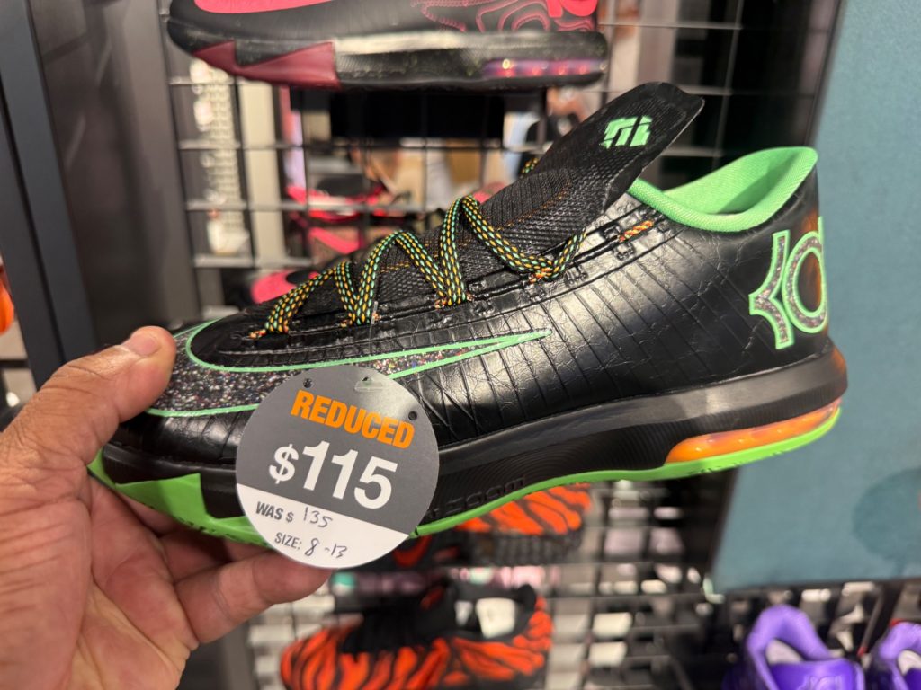 Nike KD 8 Illusion Hits JD Sports Sale for $115