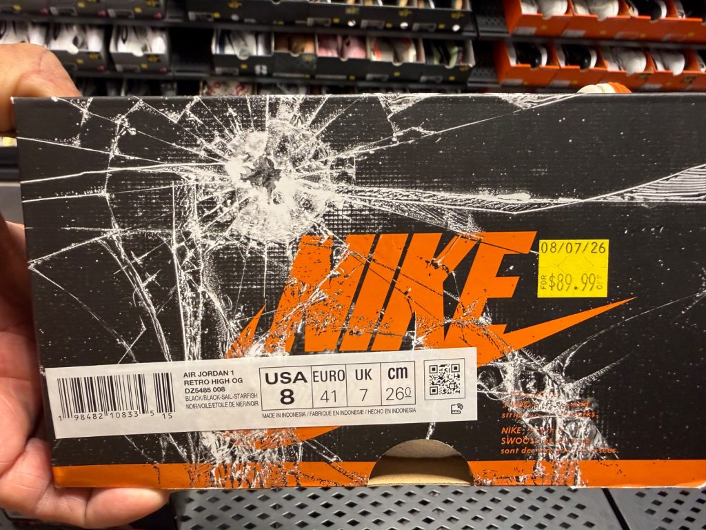 Air Jordan 1 High OG Shattered Backboard Hits $89.99