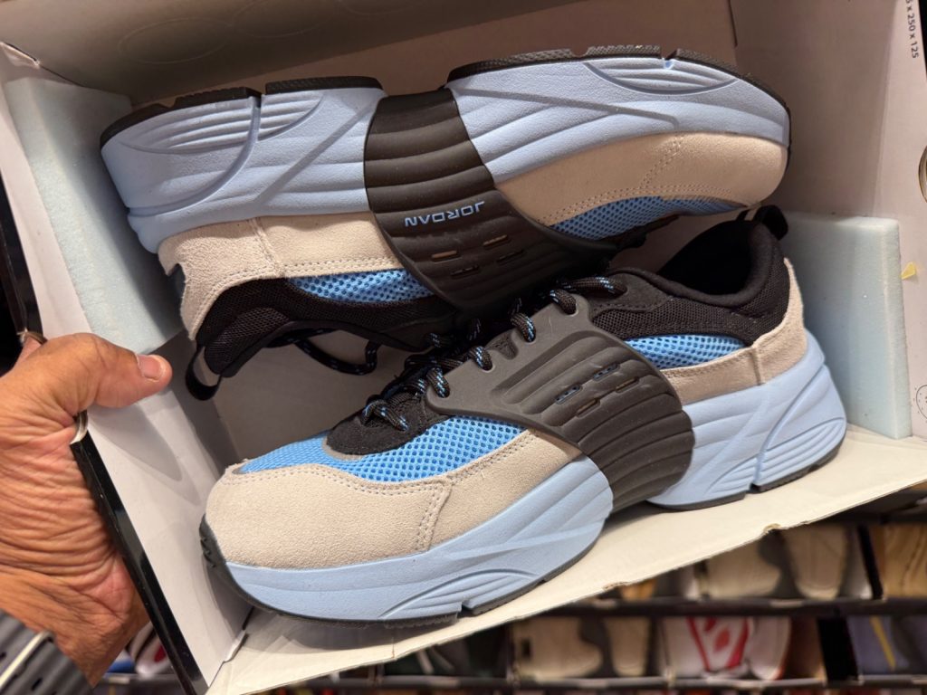 Jordan Trunner O/S Slashed to $49.99 in Kissimmee