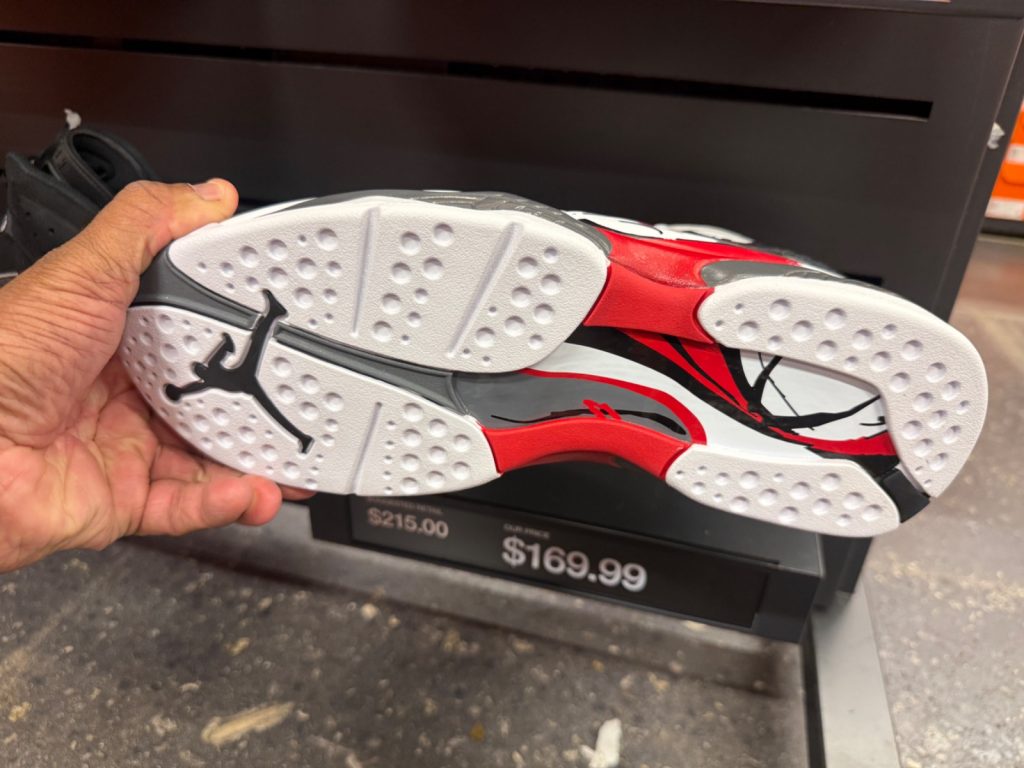Air Jordan 8 Bugs Bunny Hits Nike Outlet Wall for $169.99