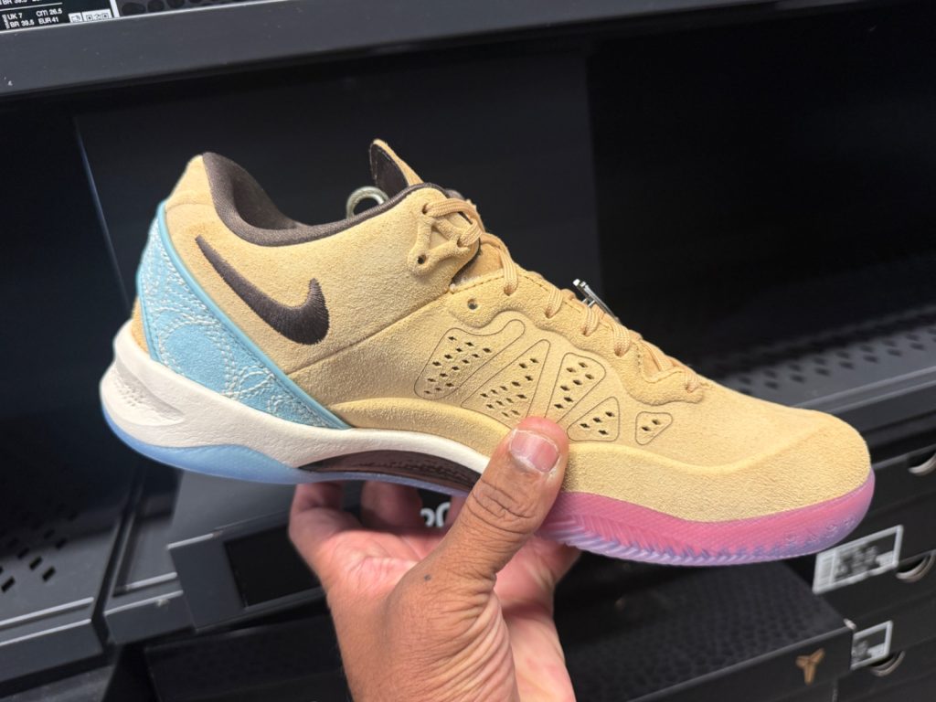 Nike Kobe 8 Protro Hits Vineland Shelf for $200