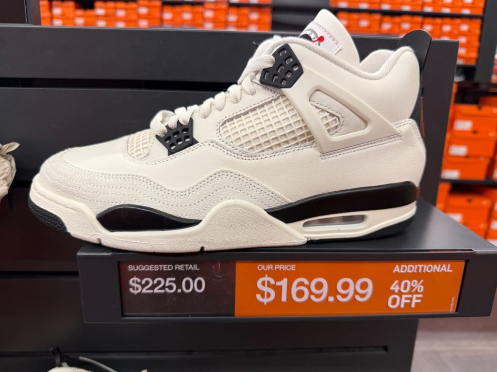 B-Grade Jordan 4 Retro Flight Club Slashed at Outlet