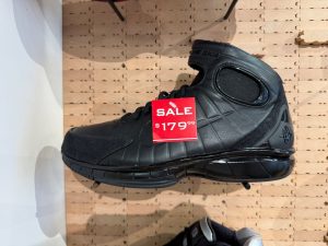 Nike Nike Air Zoom Huarache 2K4 at outlet price