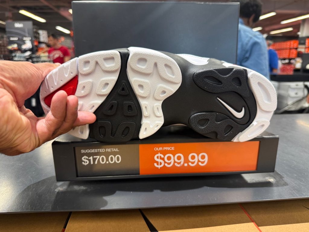 Nike Air Diamond Turf 2 Drops to $99.99 on I-Drive