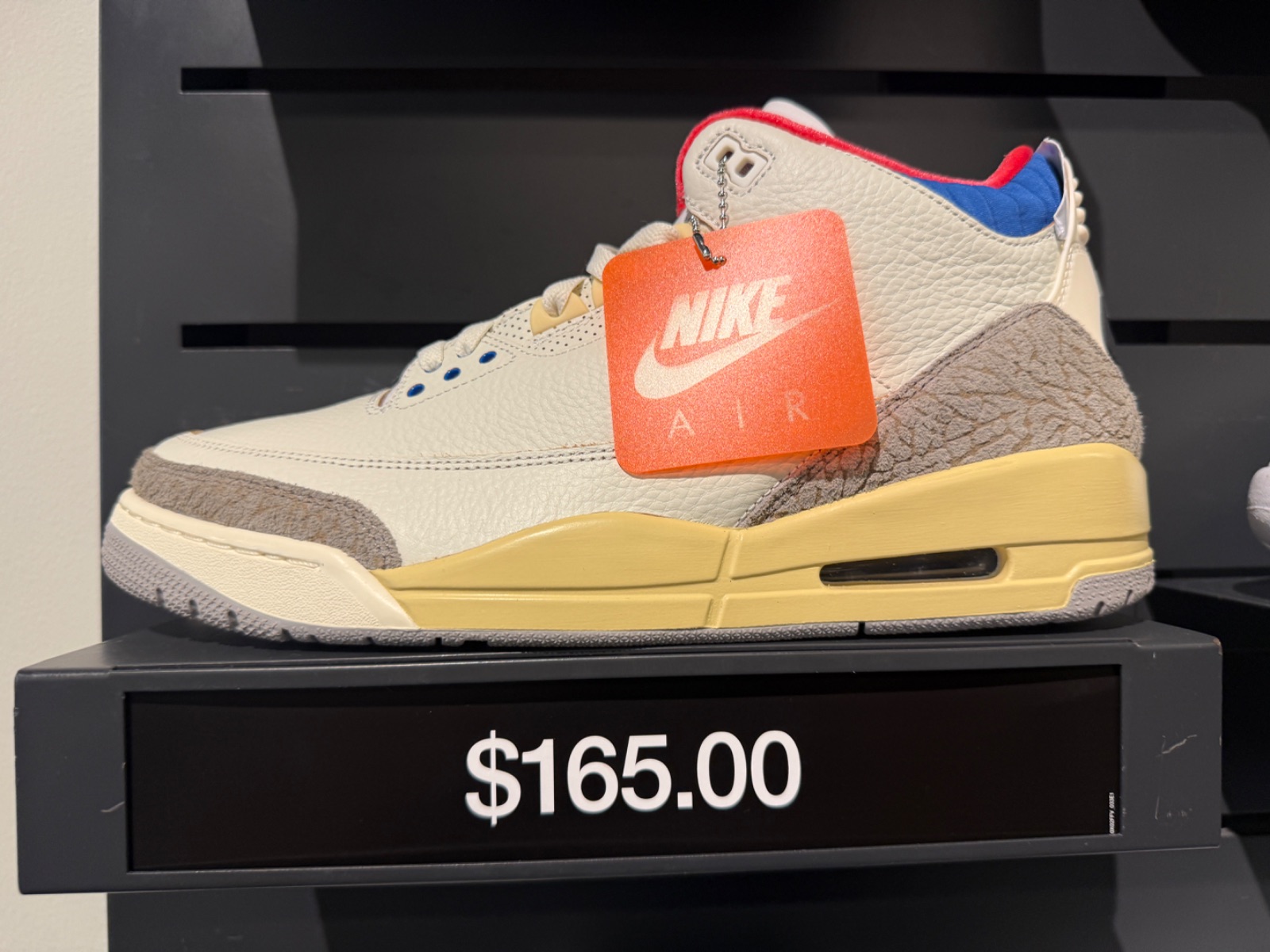Air Jordan 3 Seoul 2.0 Hits Outlet in Larger Sizes at Nike Factory Store — Premium Outlets International Drive