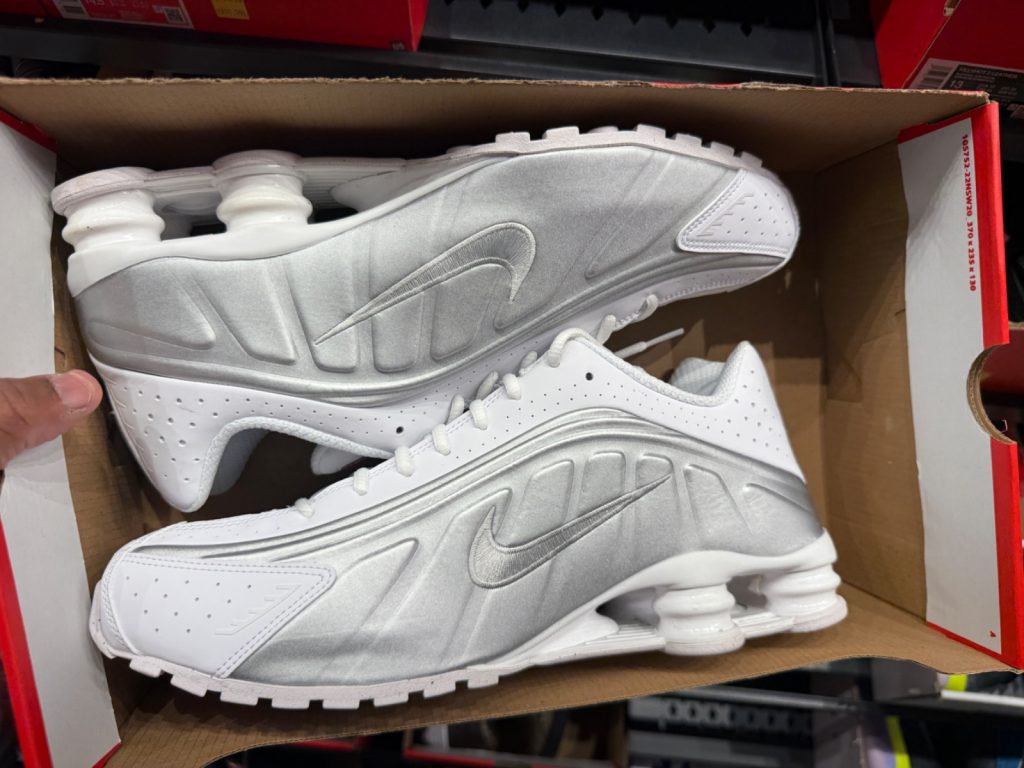 Nike Shox R4 White Metallic Silver Hits Loop for $69.99