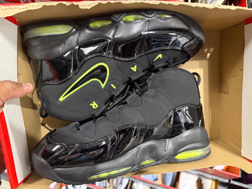 Air Max Uptempo 95 Black Volt Cut-Box Special Hits $79.99