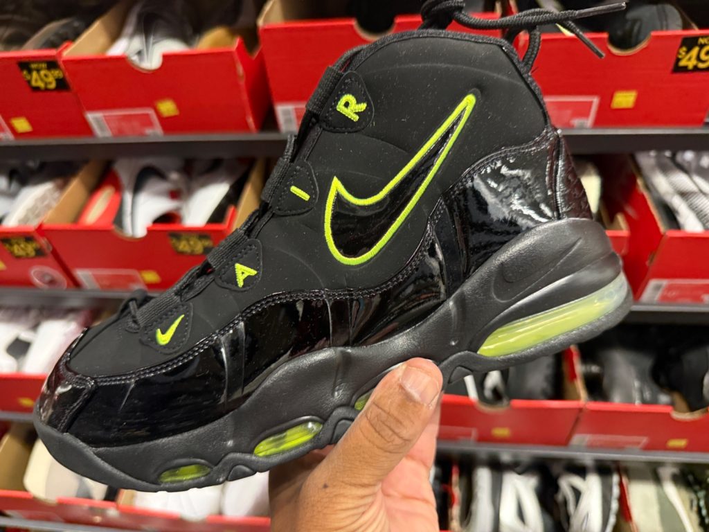 Air Max Uptempo 95 Black Volt Cut-Box Special Hits $79.99