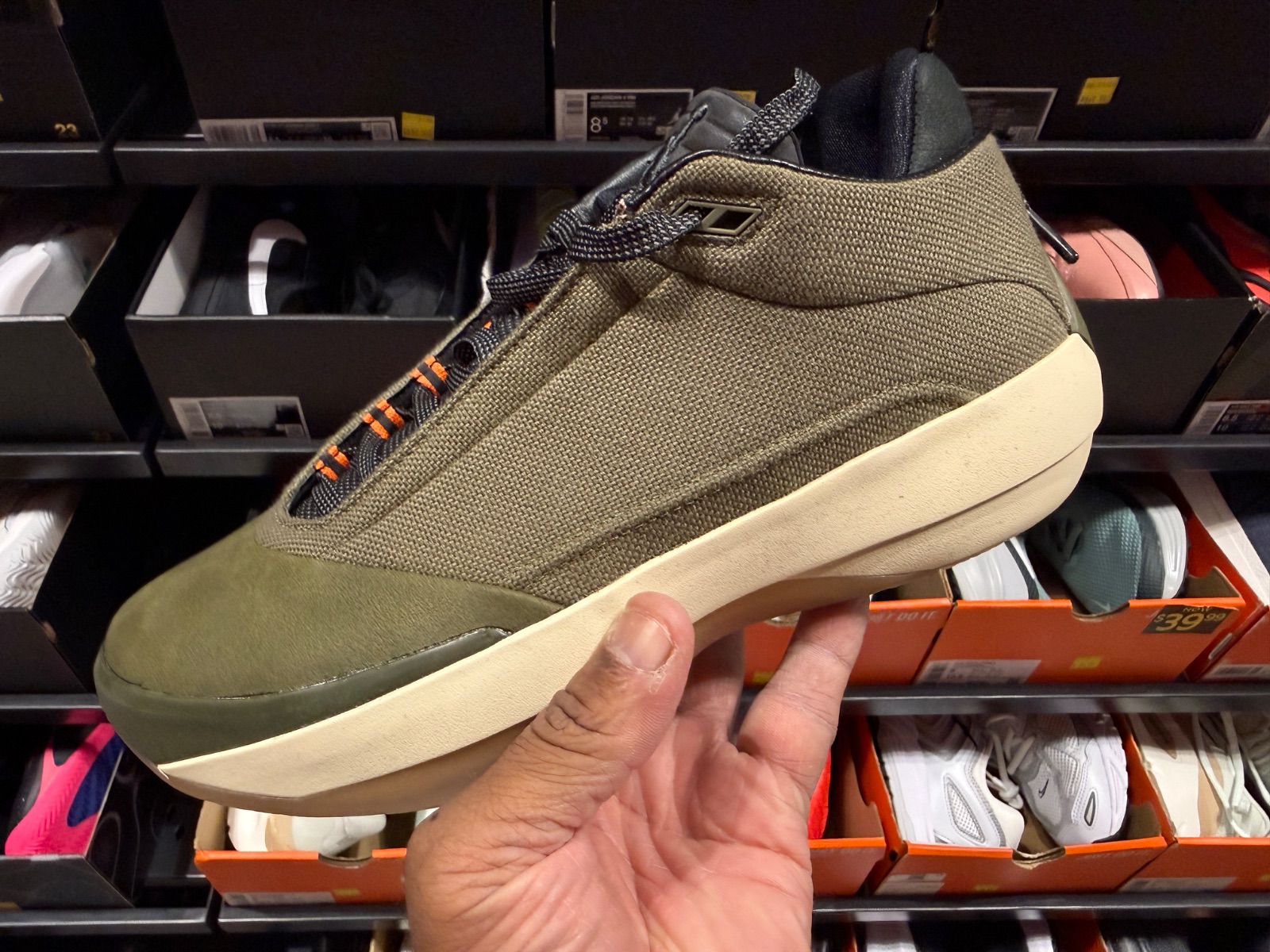 Air Jordan 40 Heritage Drops to $99.99 at The Loop at Nike Clearance Store — Kissimmee
