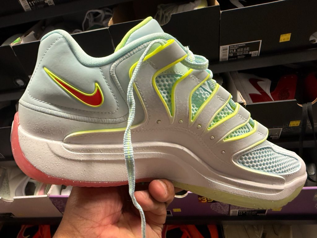 Nike KD 18 Gift With Orange Gradient Drops to $79.99