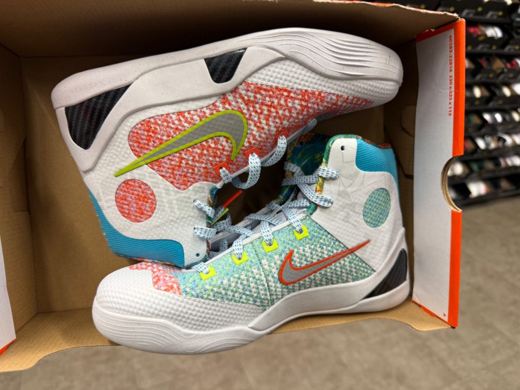Nike Kobe 9 Elite Protro