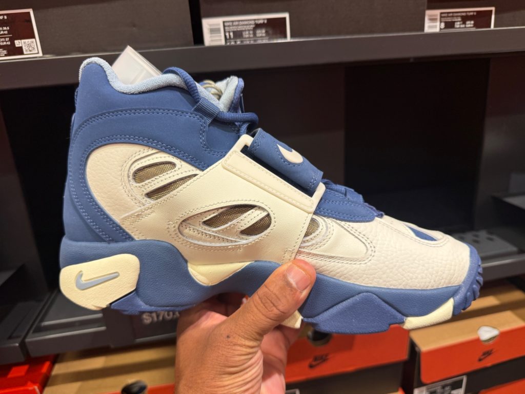 Nike Air Diamond Turf 2 Slashed to $99.99 in Vineland Bins