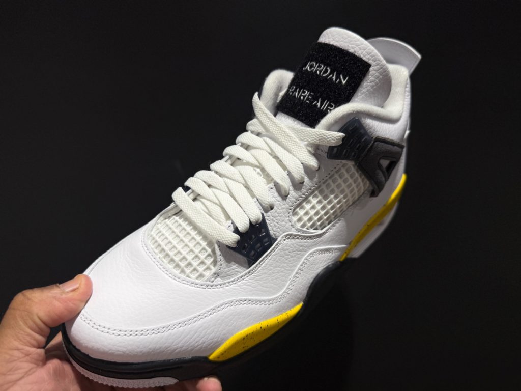 Jordan 4 Retro