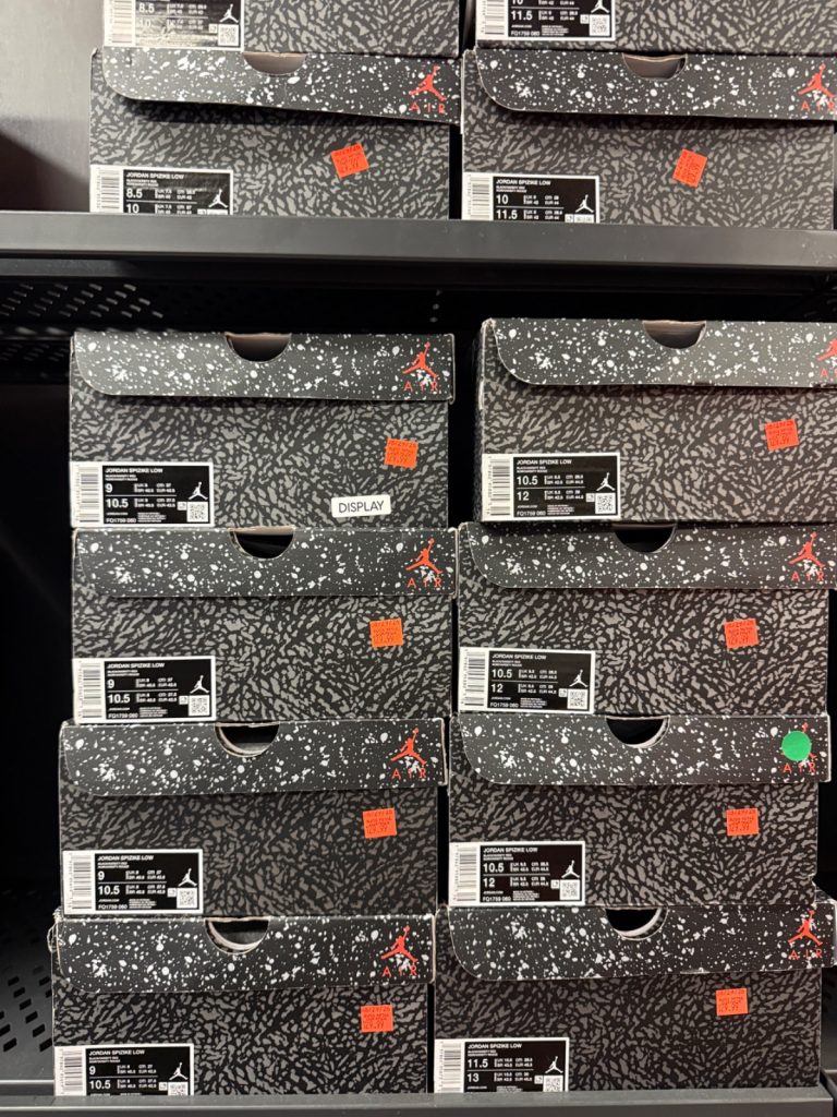 Jordan Spizike Low Drops to $90 at Nike Outlet