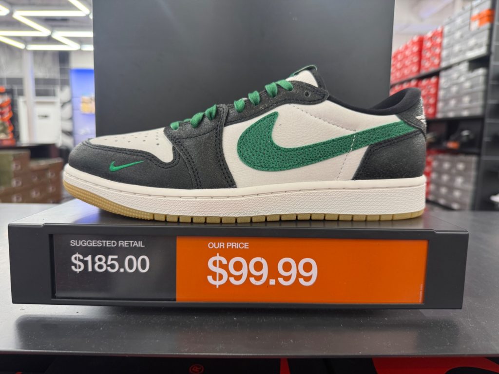 Jordan 1 Retro Low OG