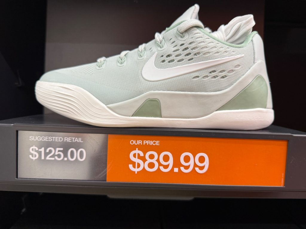 Nike Kobe 9 EM Low