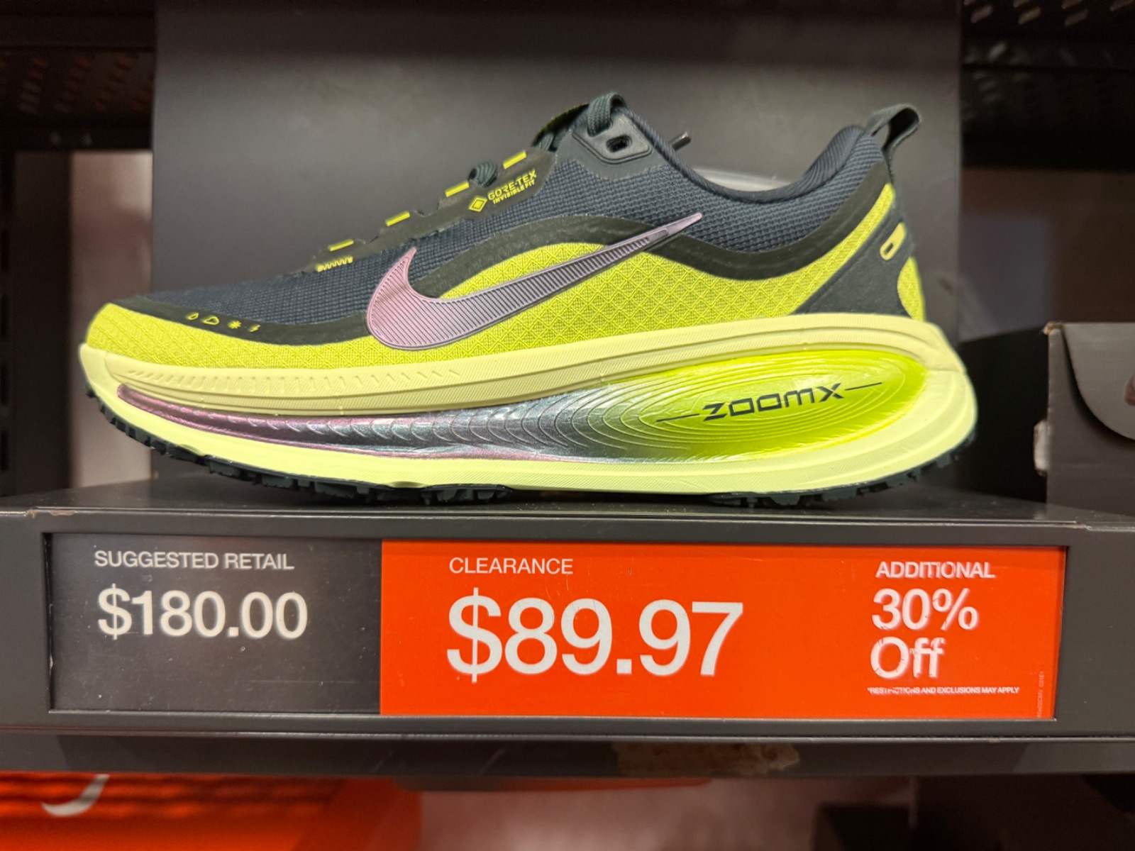 Nike Vomero 18 Gore-Tex Drops to $89.97 + Extra 30% Off at Nike Factory Store — Premium Outlets International Drive