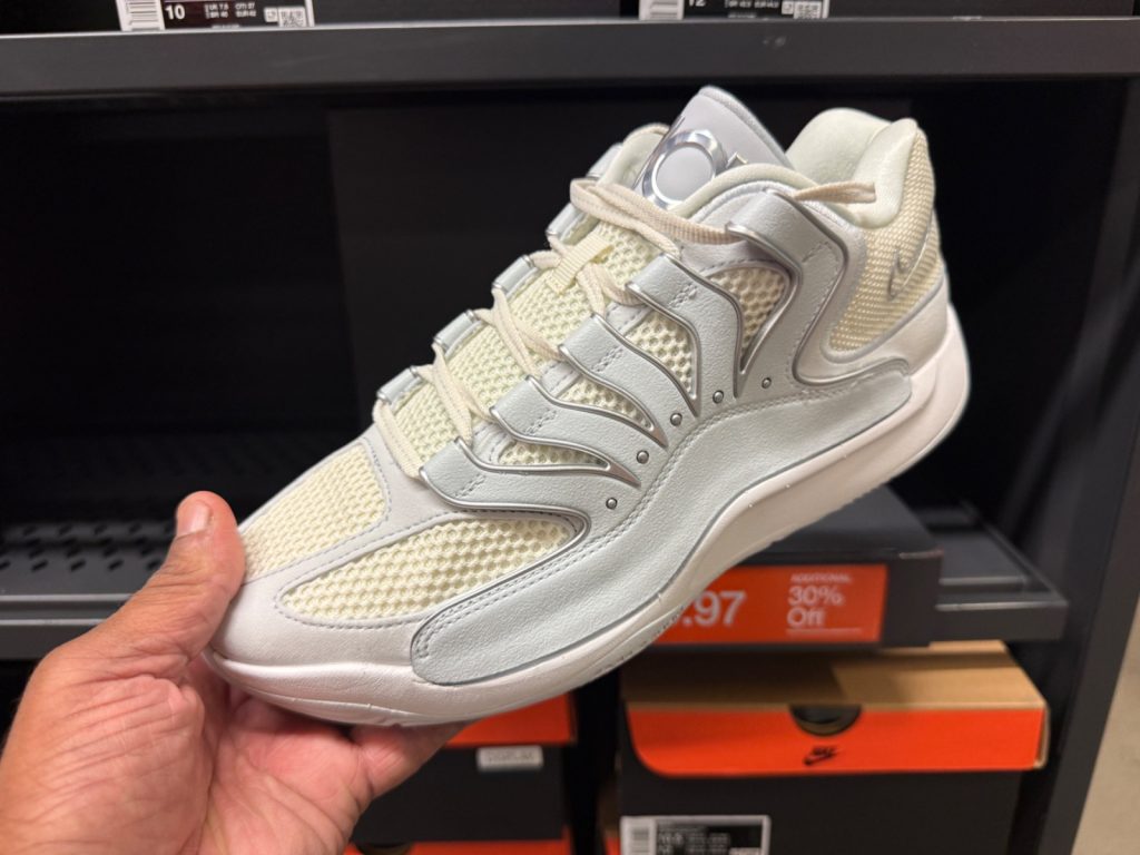 Nike KD 18