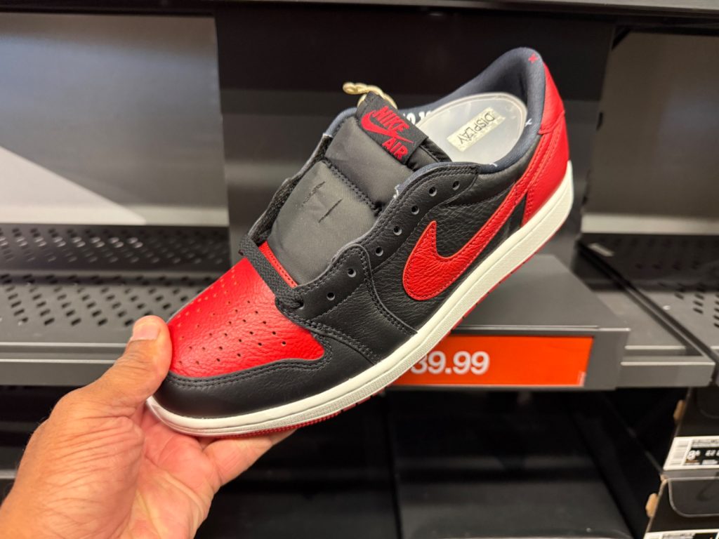 Jordan 1 Retro Low OG