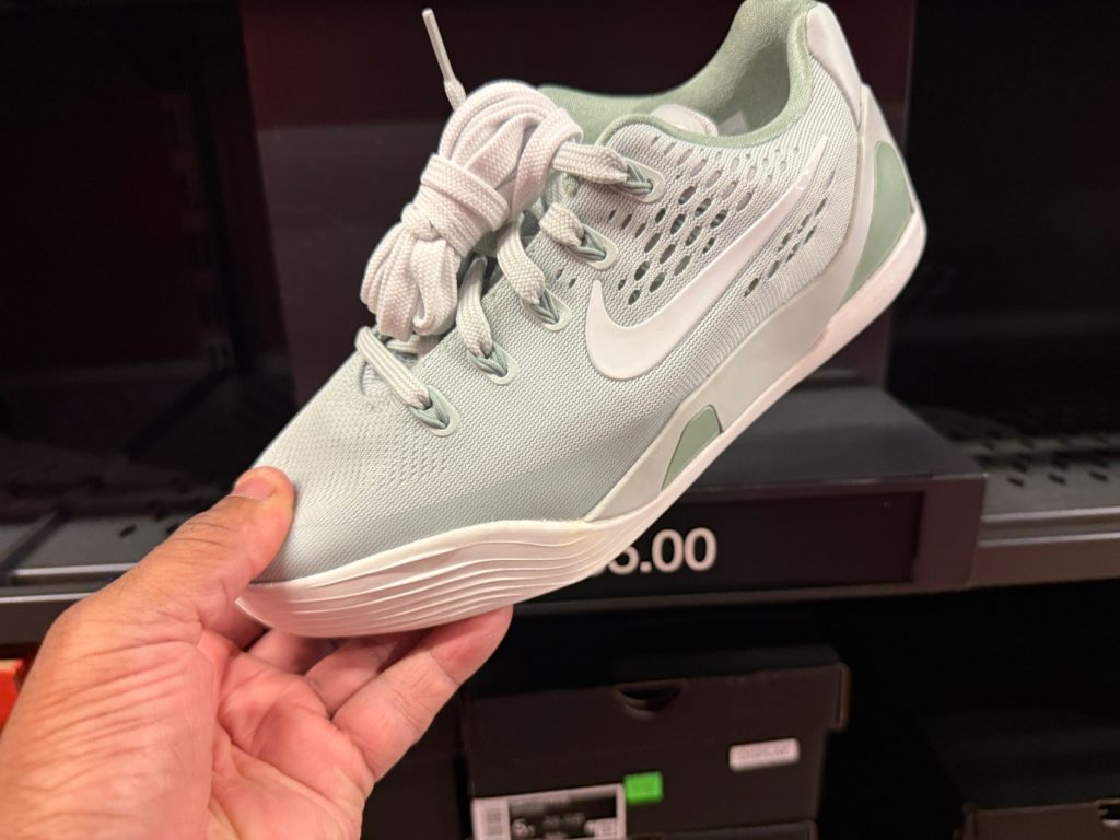 Kobe 9 Elite Low GS Drops to $55 Plus Extra 30% Off