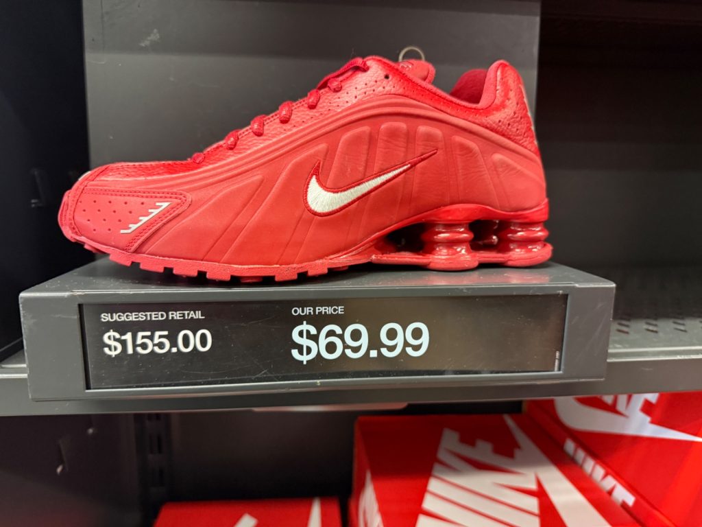 Nike Shox R4 All-Red Retro Hits Orlando Outlet for $69.99