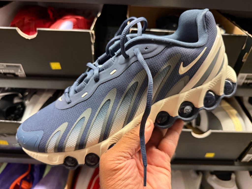 Unseen Thunder Blue Air Max Dn8 Hits Outlet for $99.99