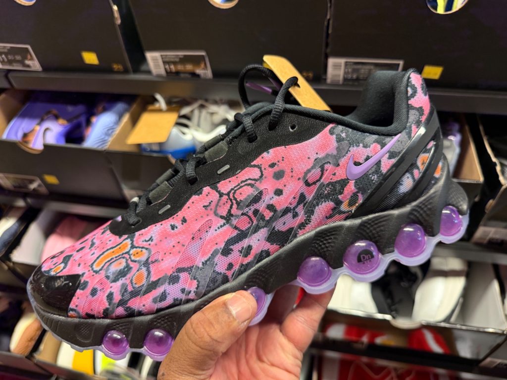 Nike Air Max Dn8 Pink Gaze Drops to $99.99 at Outlet