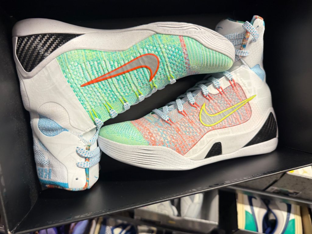 Nike Kobe 9 Elite Protro