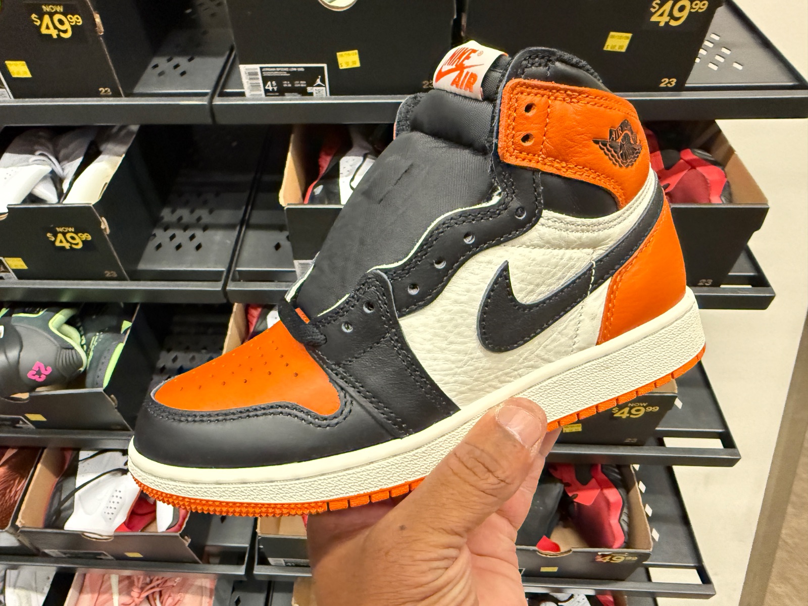 Shattered Backboard Jordan 1 High OG GS Hits $59.99 at Nike Clearance Store — Marketplace Plaza