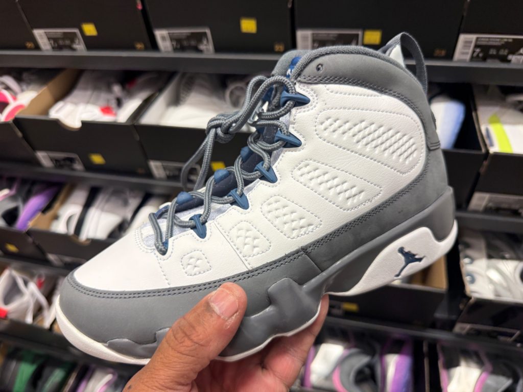 Air Jordan 9 Retro GS French Blue Drops to $69.99