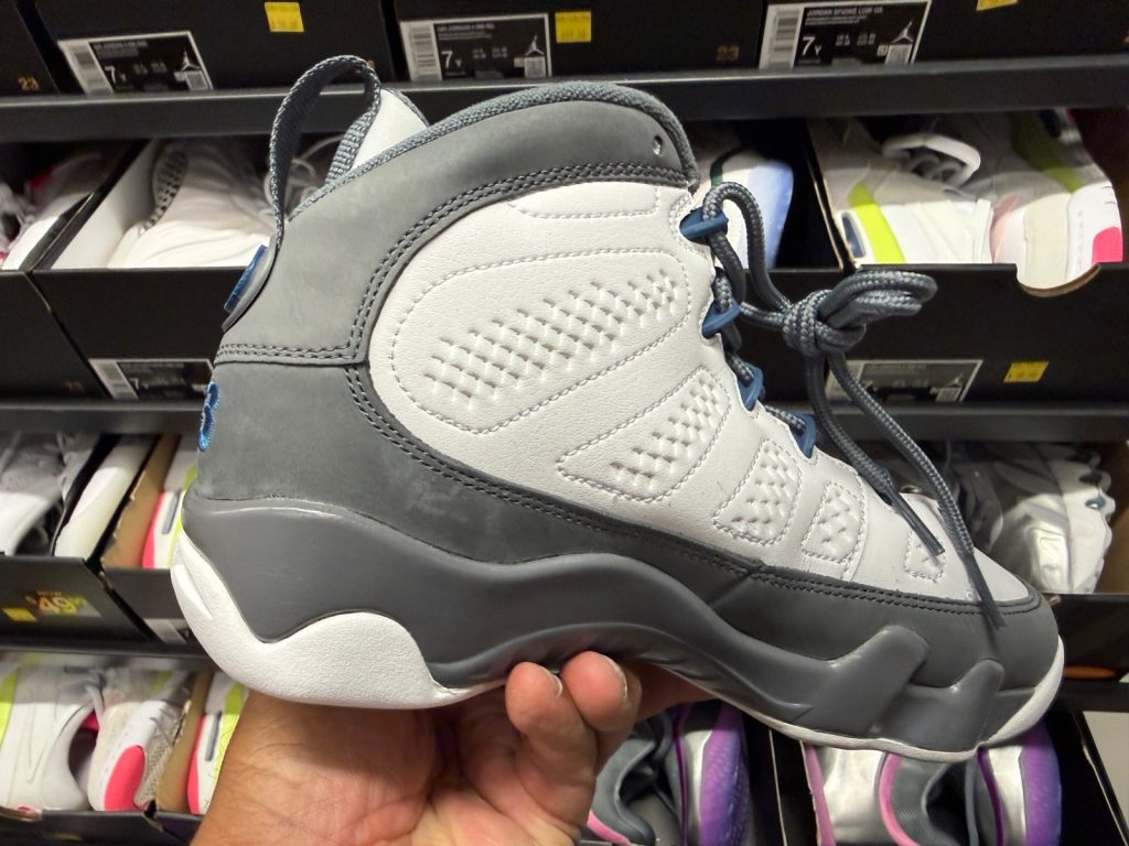 Air Jordan 9 Retro GS French Blue Drops to $69.99