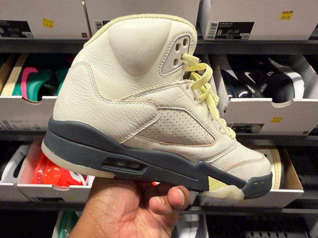 Women’s Air Jordan 5 Retro Slashed to $99.99 at Outlet