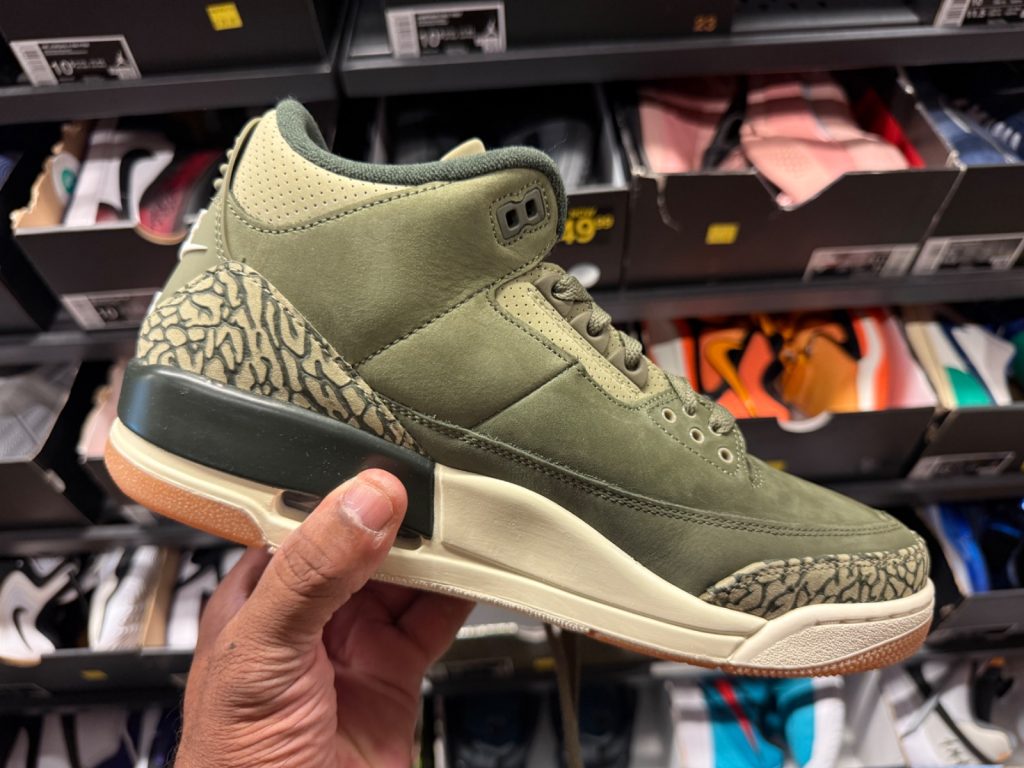 Jordan 3 Retro
