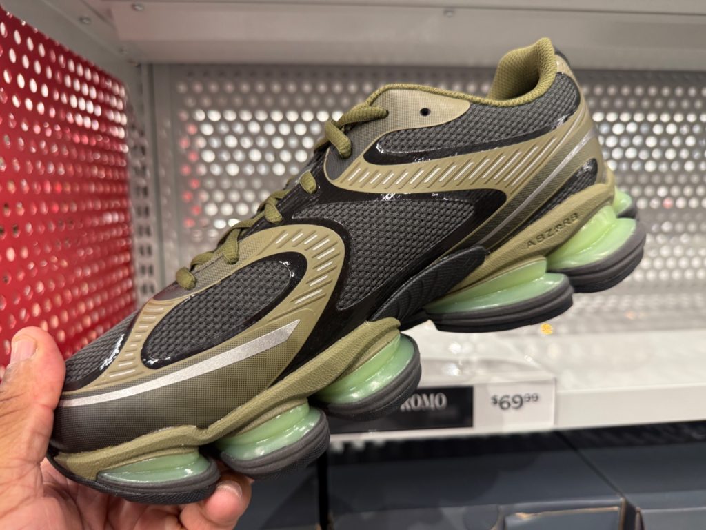 New Balance Abzorb 2000