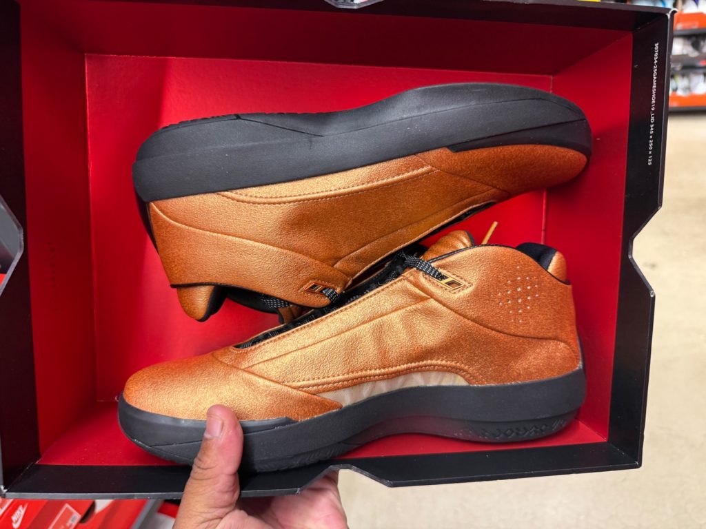 Jordan 40 Metallic Copper Drops 30% Off at Outlet