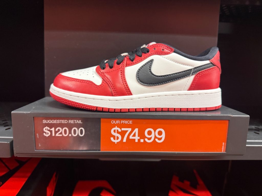 Jordan 1 Retro Low OG